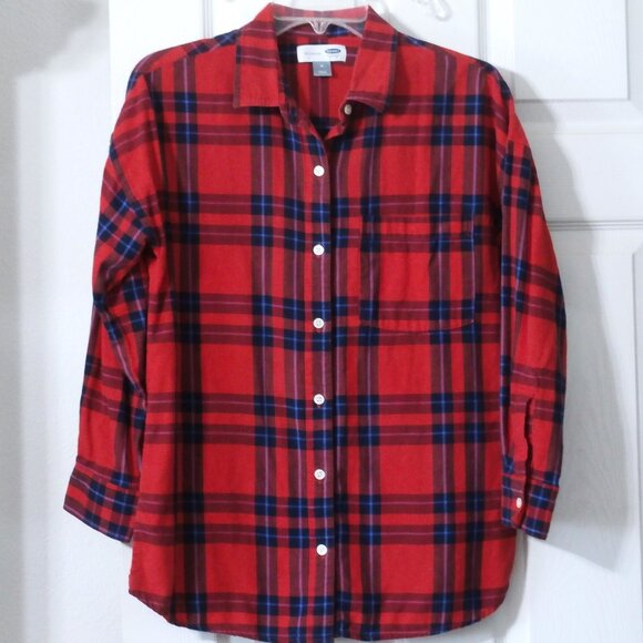 OLD NAVY BOYFRIEND Womens RED Medium Plaid Long Sleeve Button Down Flannel Shirt - Picture 1 of 5